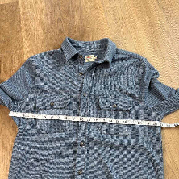 Faherty Legend Sweater Shirt Washed Blue Twill size M medium button up flannel - Picture 8 of 10